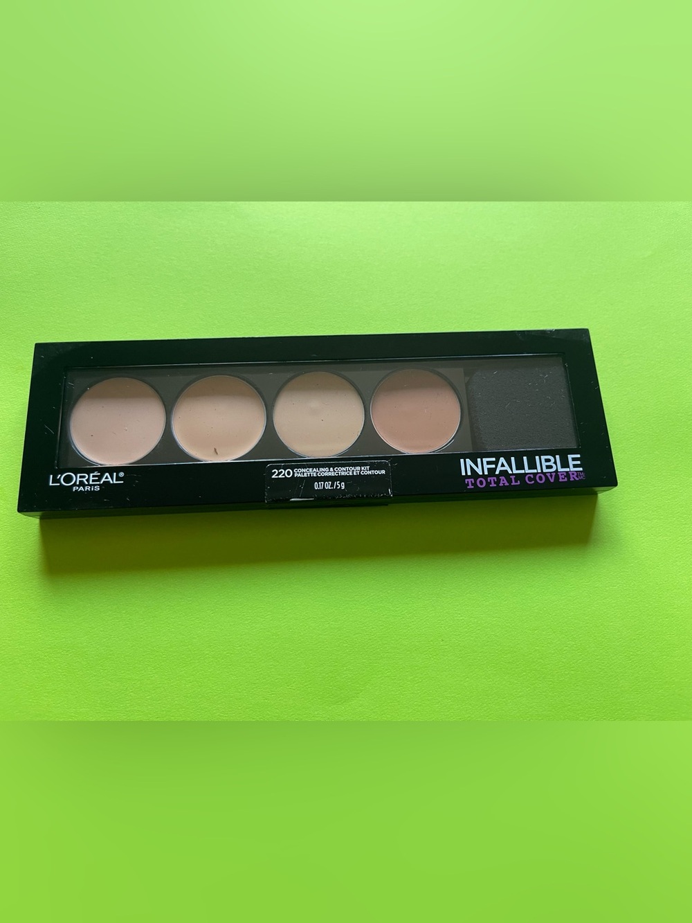 L'Oreal Infallible Total Cover Concealing & Contour Kit - Cream, Tan, Brown